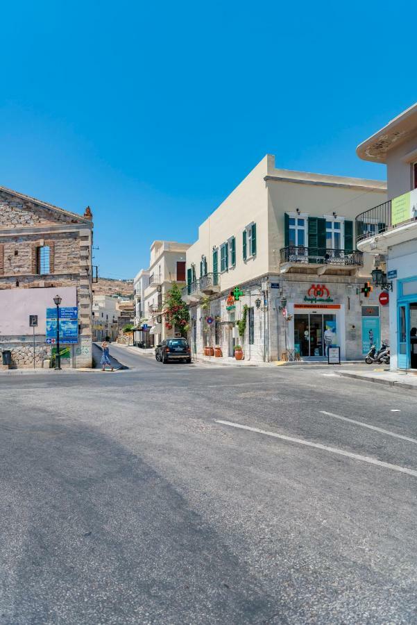 Ethrionplus Two Rooms Apartments Balconies 100 M From The Port Ερμούπολη Εξωτερικό φωτογραφία