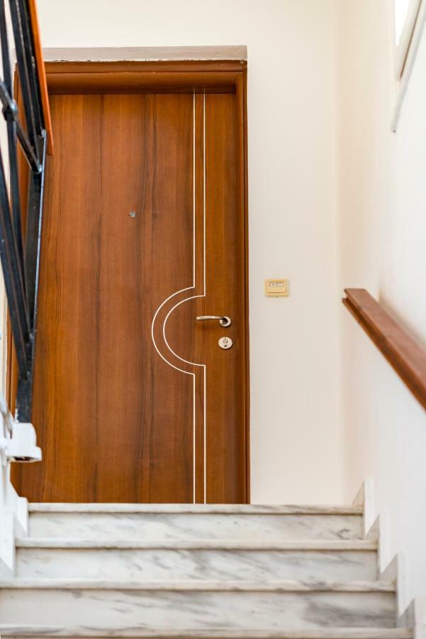 Ethrionplus Two Rooms Apartments Balconies 100 M From The Port Ερμούπολη Εξωτερικό φωτογραφία